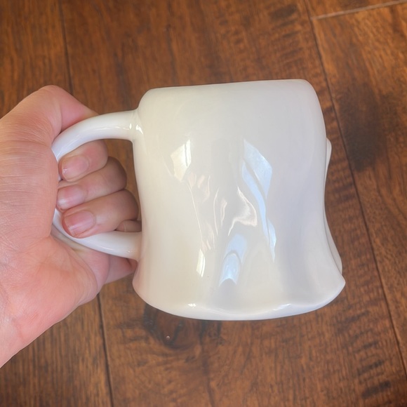 Ghost Coffee Mug NWT - Picture 3 of 4